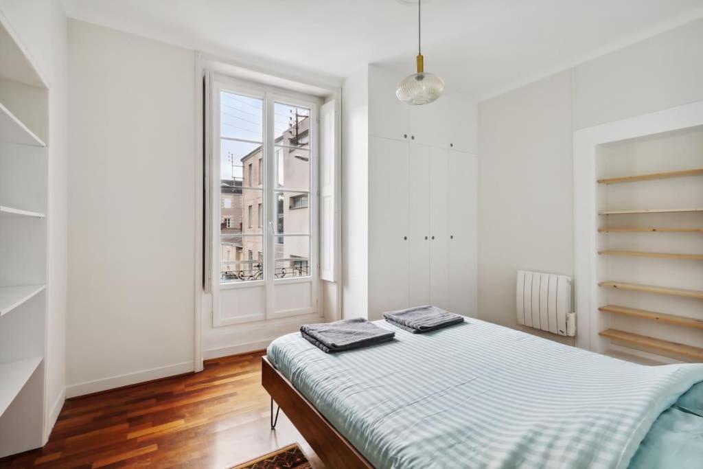 Michel Columb Elegant - En Centre Ville Нант Экстерьер фото